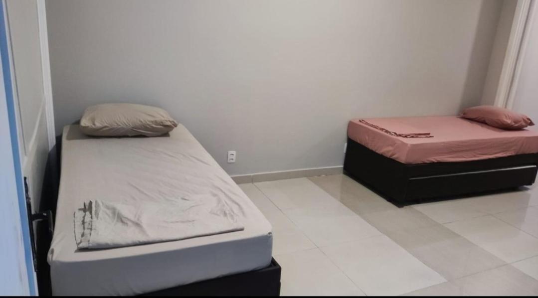 Copacabana - Amplo - Quadra Da Apartamento